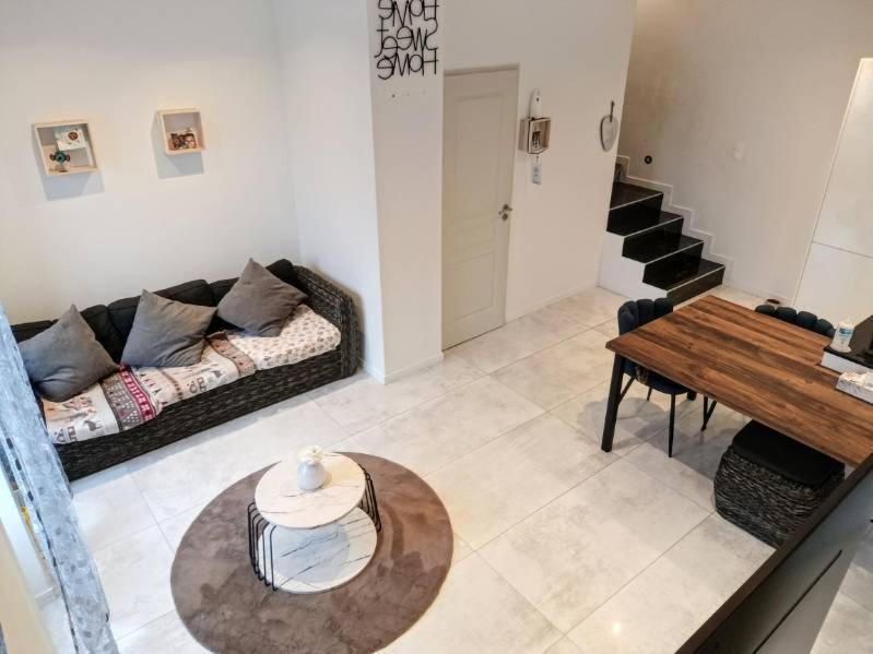 La Chambre Des Petits Voyageurs Sennecey-lès-Dijon Zewnętrze zdjęcie