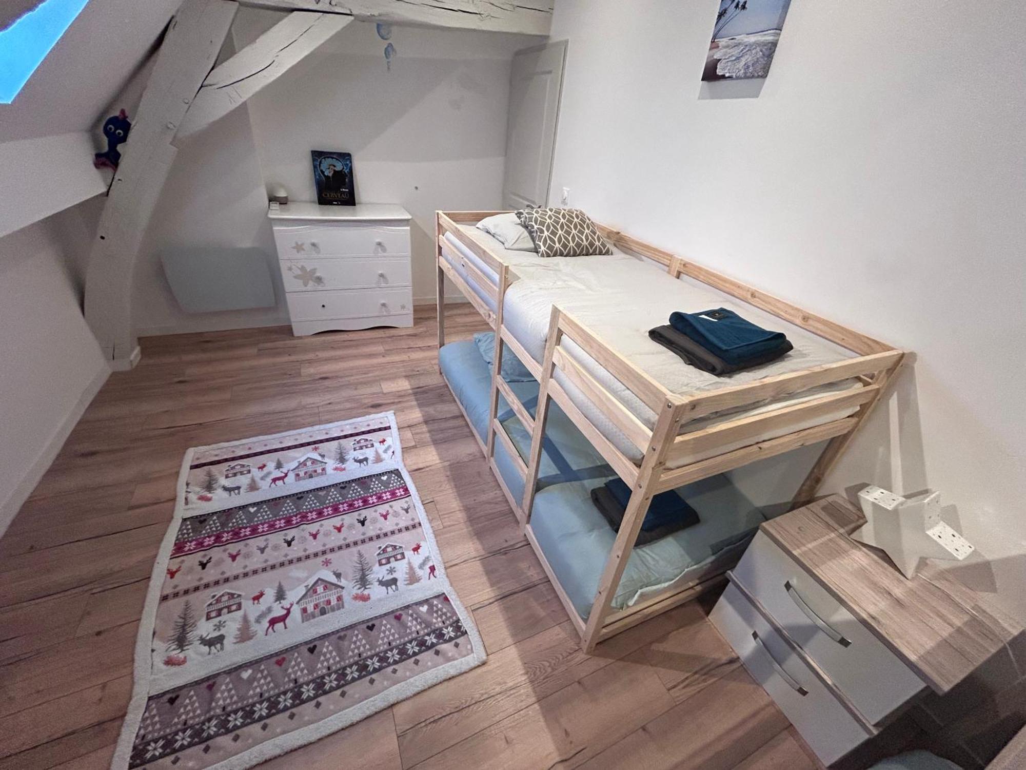 La Chambre Des Petits Voyageurs Sennecey-lès-Dijon Zewnętrze zdjęcie
